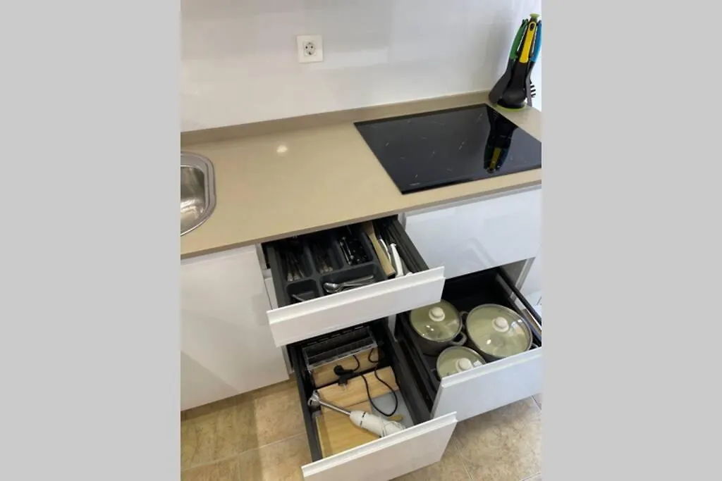 Holiday Apartment サロウ スペイン